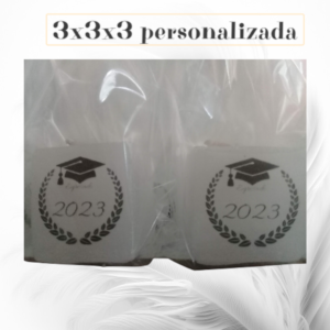 Pack x10 Velas Cuadradas Personalizadas (3x3x3 cm) con Diseño Fusionado en Bolsita - Brezos Aromas
