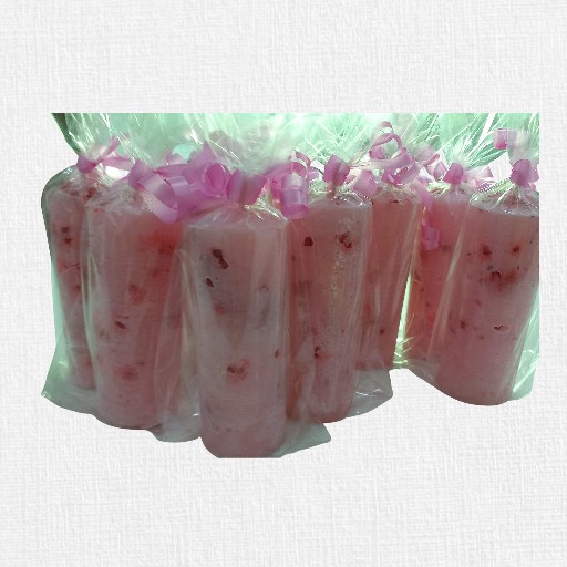 Pack x3 Velas Artesanales con Flores Incrustadas (4x10 cm) - Brezos Aromas - Imagen 3