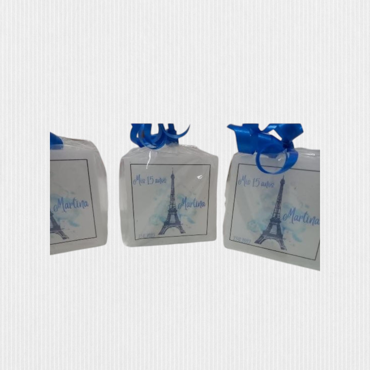 Pack de 10 Velas Cubo Artesanales de 4x4x4 cm - Imagen 3