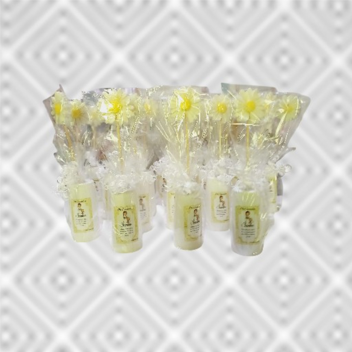 Set de Regalo - Combo N° 49: Florero Largo Personalizado & Jabón Margarita 3D con Tallo - Imagen 3