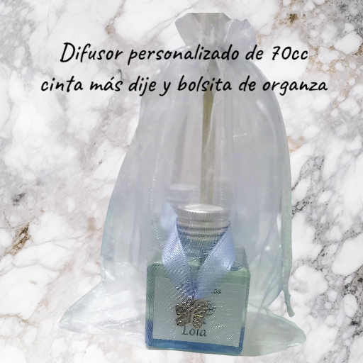 Difusor Aromático Deluxe (70cc) – Presentación con Organza, Cinta y Dije Personalizado - Imagen 5