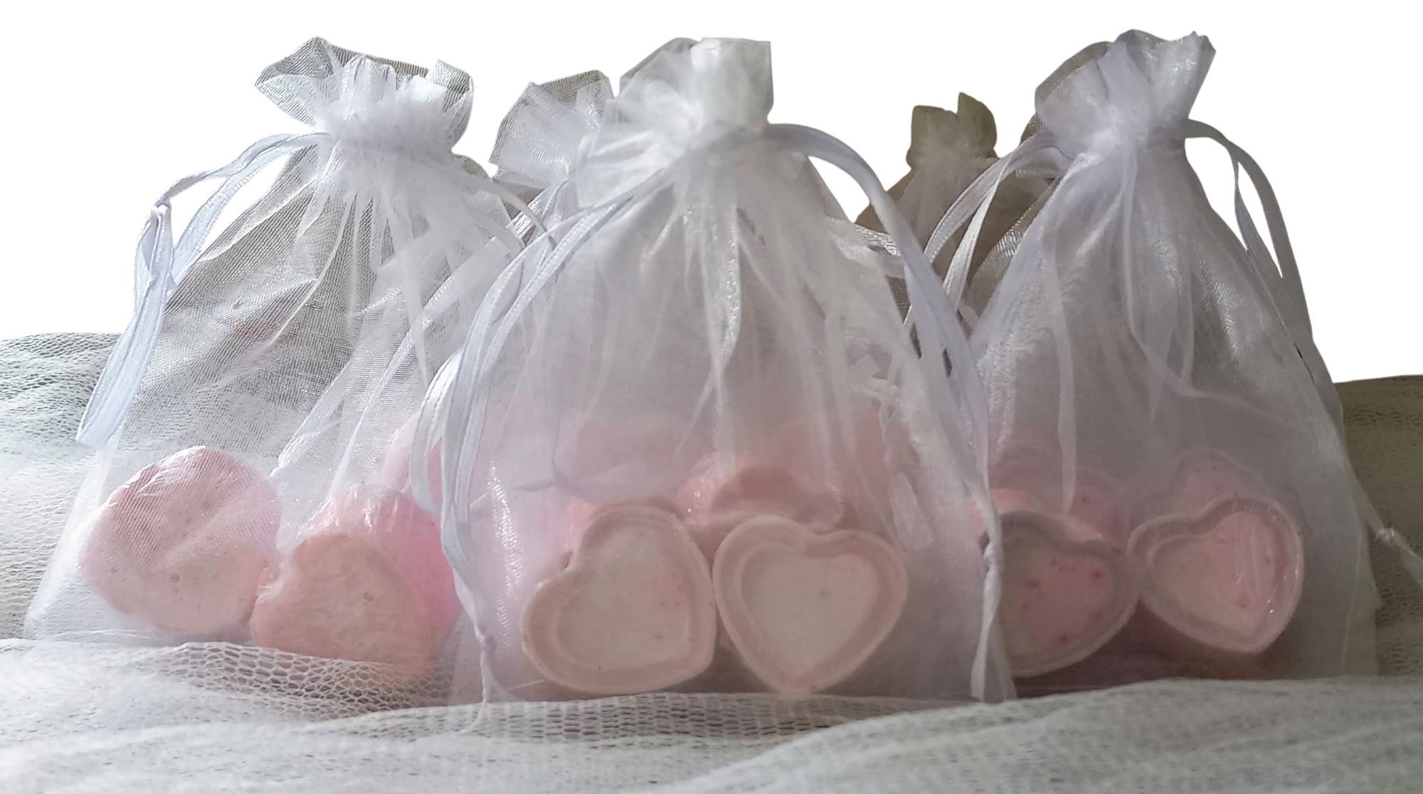 Souvenirs Artesanales: 2 Corazones en Organza