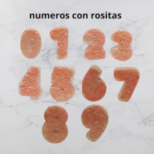 Set de 4 Jaboncitos Artesanales Números Grandes con Relieve de Rosa
